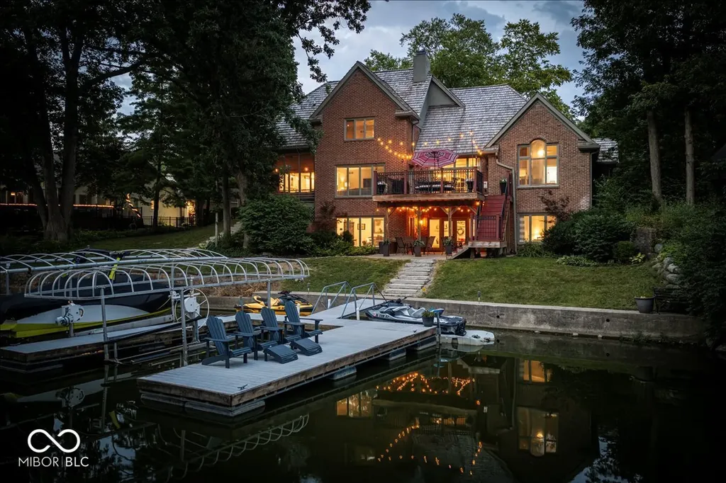9810 Gulfstream Drive Fishers IN 46037