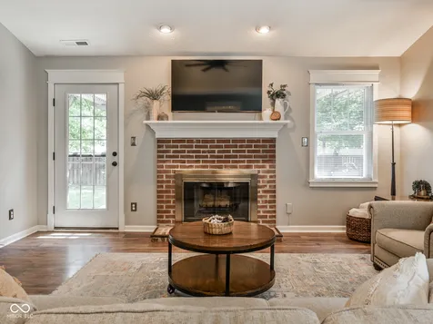 13009 Sinclair Place Fishers IN 46038