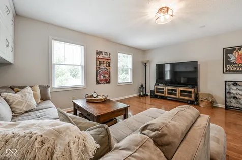 13009 Sinclair Place Fishers IN 46038