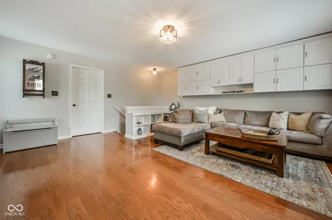 13009 Sinclair Place Fishers IN 46038