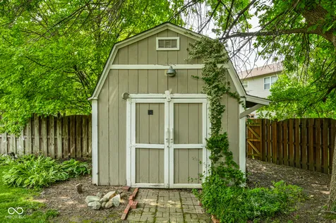 13009 Sinclair Place Fishers IN 46038