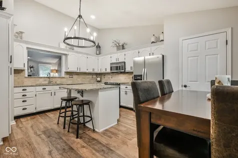 13009 Sinclair Place Fishers IN 46038