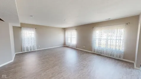 9122 Hemingway Drive Indianapolis IN 46239