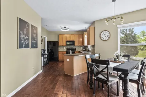 1371 Holden Court Carmel IN 46032
