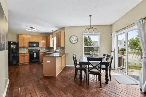 1371 Holden Court Carmel IN 46032