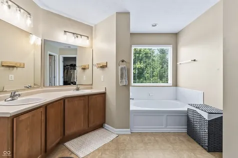 1371 Holden Court Carmel IN 46032