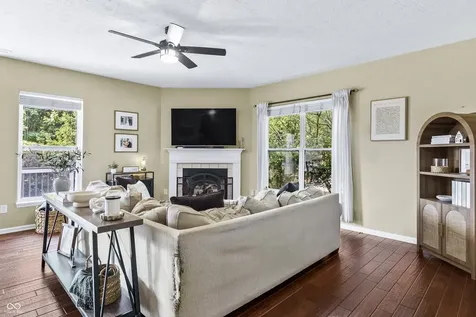 1371 Holden Court Carmel IN 46032