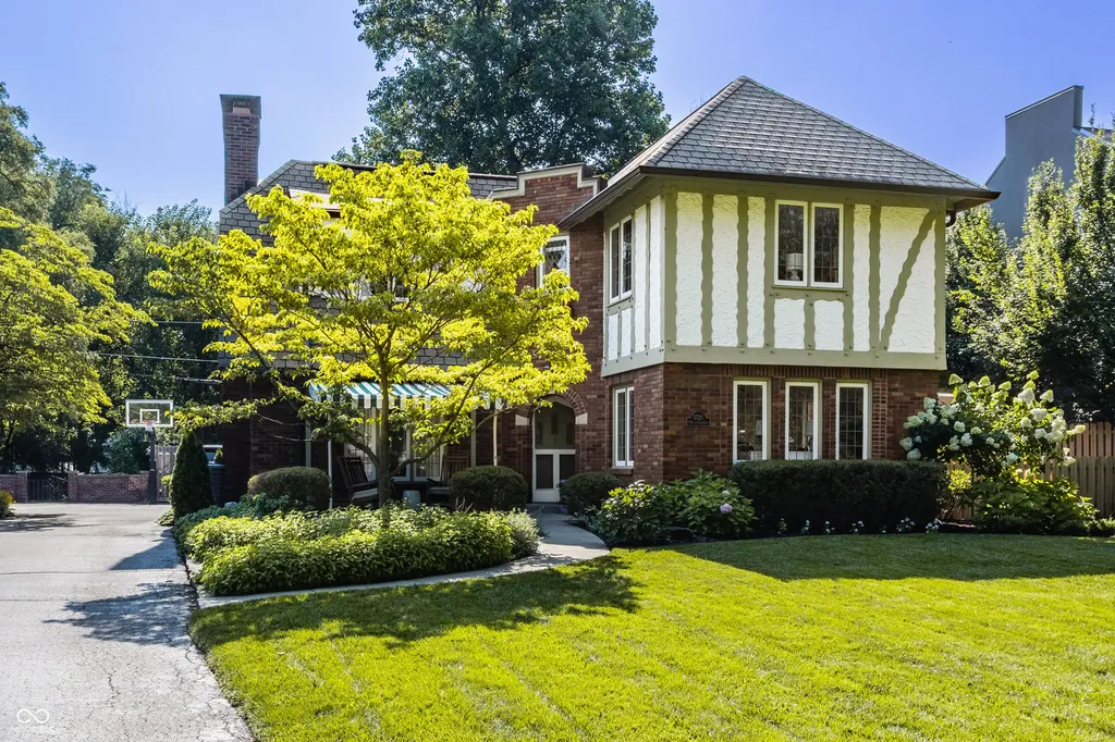 5725 N Washington Boulevard Indianapolis IN 46220