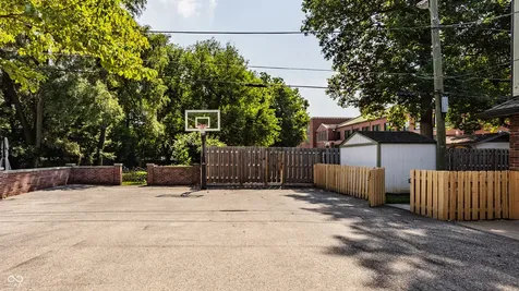 5725 N Washington Boulevard Indianapolis IN 46220