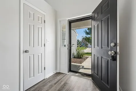 1302 Grand Canyon Circle Franklin IN 46131