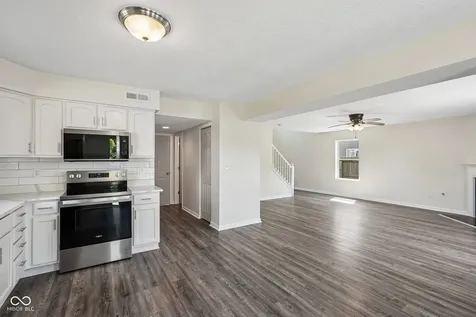 1302 Grand Canyon Circle Franklin IN 46131