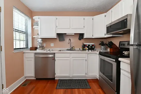 520 Sutherland Avenue Indianapolis IN 46205