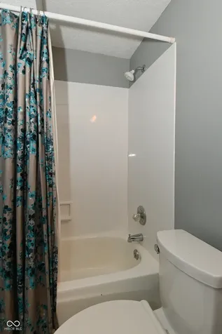 520 Sutherland Avenue Indianapolis IN 46205