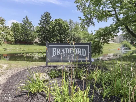 5707 Bradston Way Indianapolis IN 46237