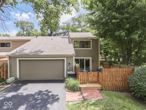 5707 Bradston Way Indianapolis IN 46237