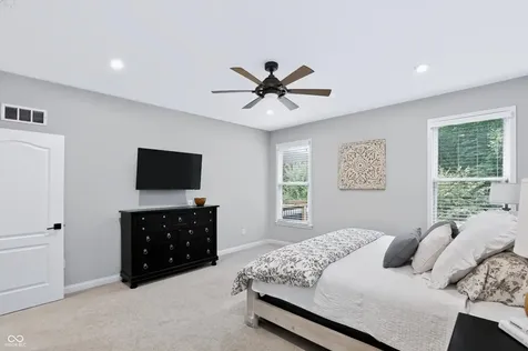 230 Elmsborough Bend Westfield IN 46074