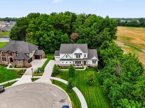 230 Elmsborough Bend Westfield IN 46074