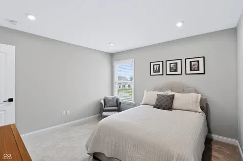 230 Elmsborough Bend Westfield IN 46074