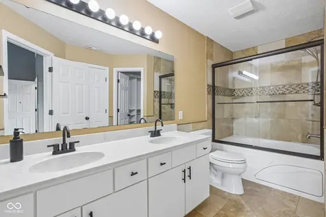 6111 Angelina Way Indianapolis IN 46203