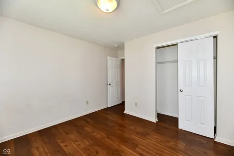 894 Rosewood Drive Greenwood IN 46143