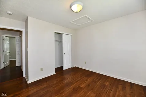 894 Rosewood Drive Greenwood IN 46143
