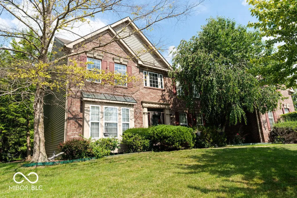 6428 Valleywood Court Avon IN 46123