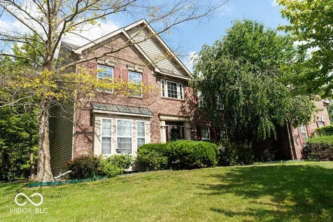 6428 Valleywood Court Avon IN 46123