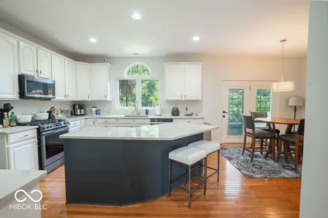 6428 Valleywood Court Avon IN 46123