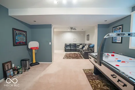 6428 Valleywood Court Avon IN 46123