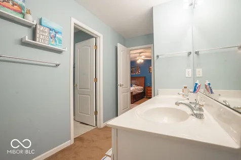 6428 Valleywood Court Avon IN 46123