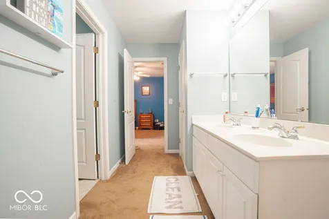 6428 Valleywood Court Avon IN 46123