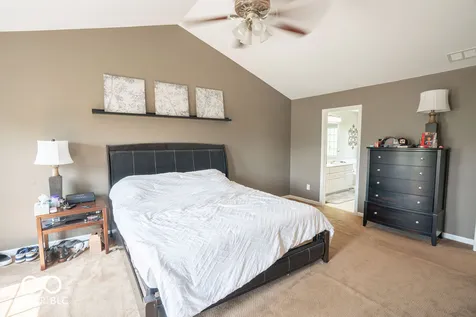 6428 Valleywood Court Avon IN 46123