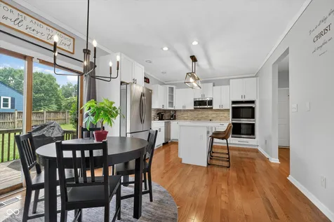 6427 Royal Oakland Drive Indianapolis IN 46236