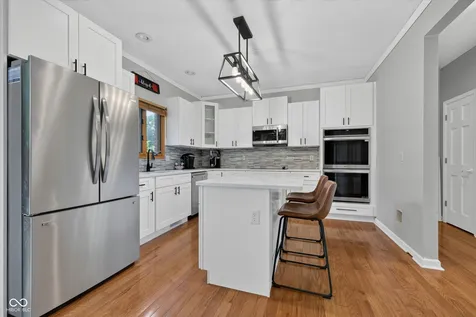 6427 Royal Oakland Drive Indianapolis IN 46236