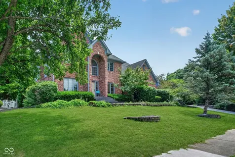 6427 Royal Oakland Drive Indianapolis IN 46236
