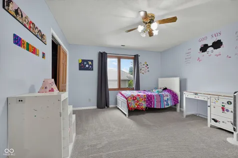 6427 Royal Oakland Drive Indianapolis IN 46236