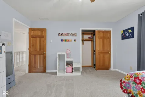 6427 Royal Oakland Drive Indianapolis IN 46236