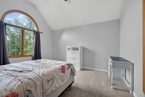6427 Royal Oakland Drive Indianapolis IN 46236