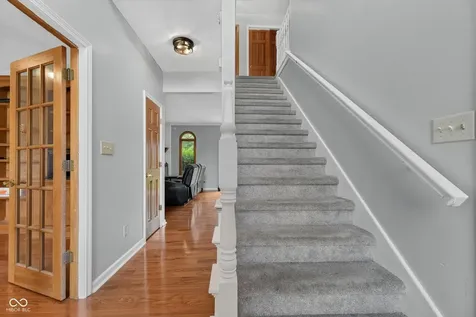 6427 Royal Oakland Drive Indianapolis IN 46236