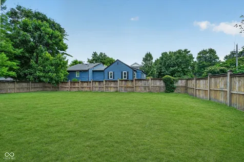 6427 Royal Oakland Drive Indianapolis IN 46236