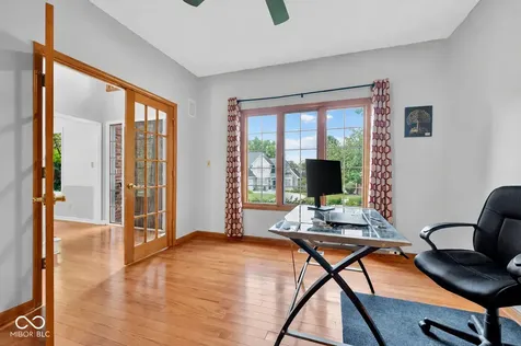 6427 Royal Oakland Drive Indianapolis IN 46236