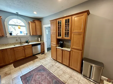2332 Central Avenue Indianapolis IN 46205