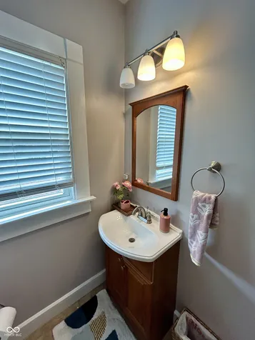 2332 Central Avenue Indianapolis IN 46205