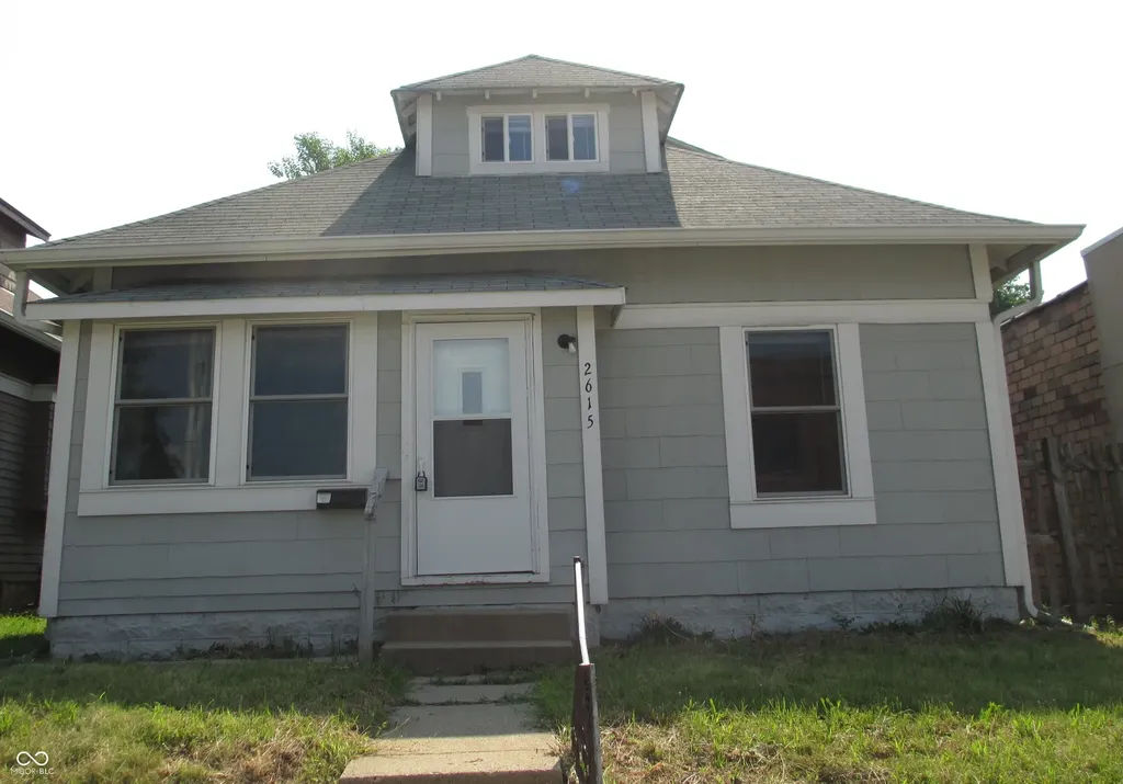 2615 Shelby Street Indianapolis IN 46203