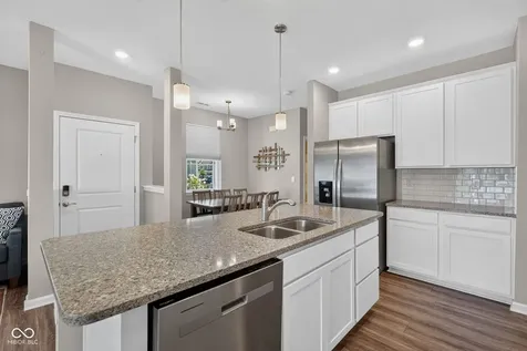 6396 Yuma Court Whitestown IN 46075
