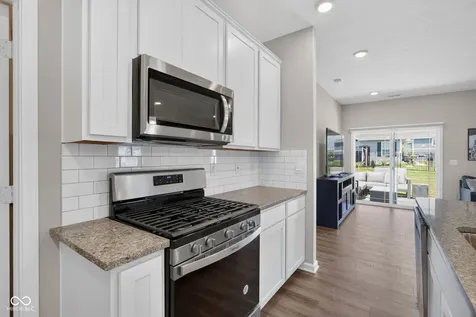 6396 Yuma Court Whitestown IN 46075