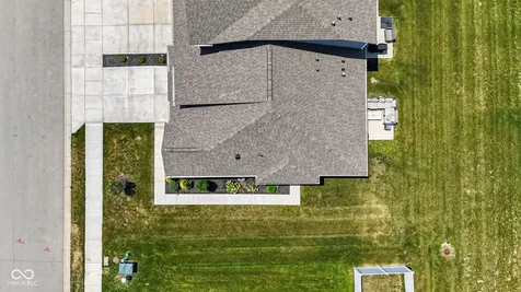 6396 Yuma Court Whitestown IN 46075