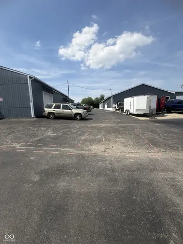 594 N Front Street Whiteland IN 46184