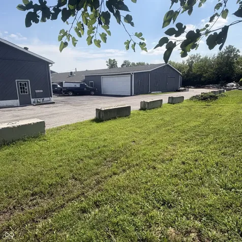594 N Front Street Whiteland IN 46184