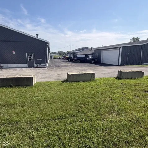 594 N Front Street Whiteland IN 46184